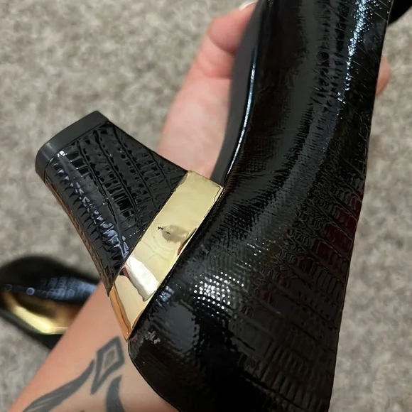 J. Reneè - Picture 9 of 10